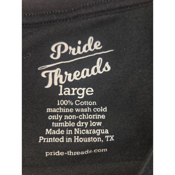 Pride Threads Pride T-Shirt Large Black Astronaut LGBTQ+ Rainbow Flag Design - Picture 5 of 6